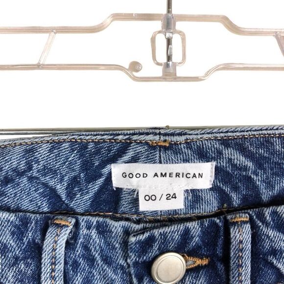 Good American 00 Good 90’s Icon Straight Leg High Rose Distressed Knee Jeans in - Picture 5 of 10